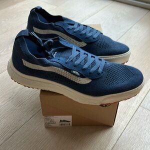 Vans Ultrarange Vr3- Size 12 NWT